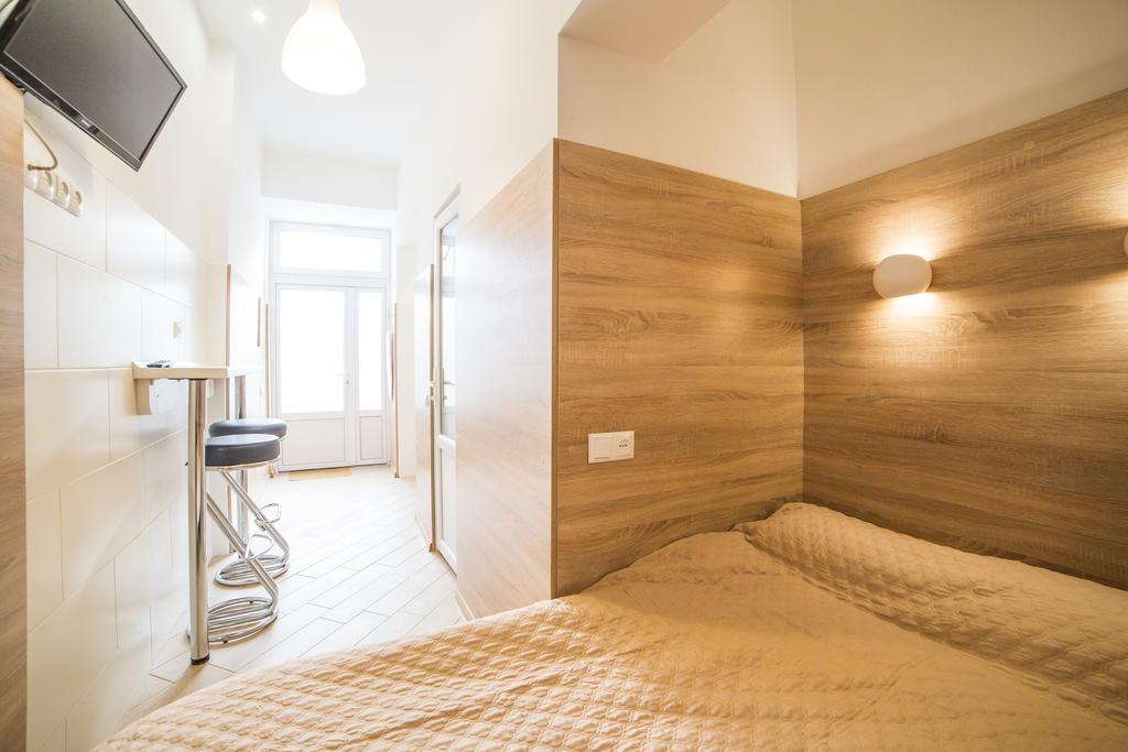 Smart Apartments Lviv Exterior photo