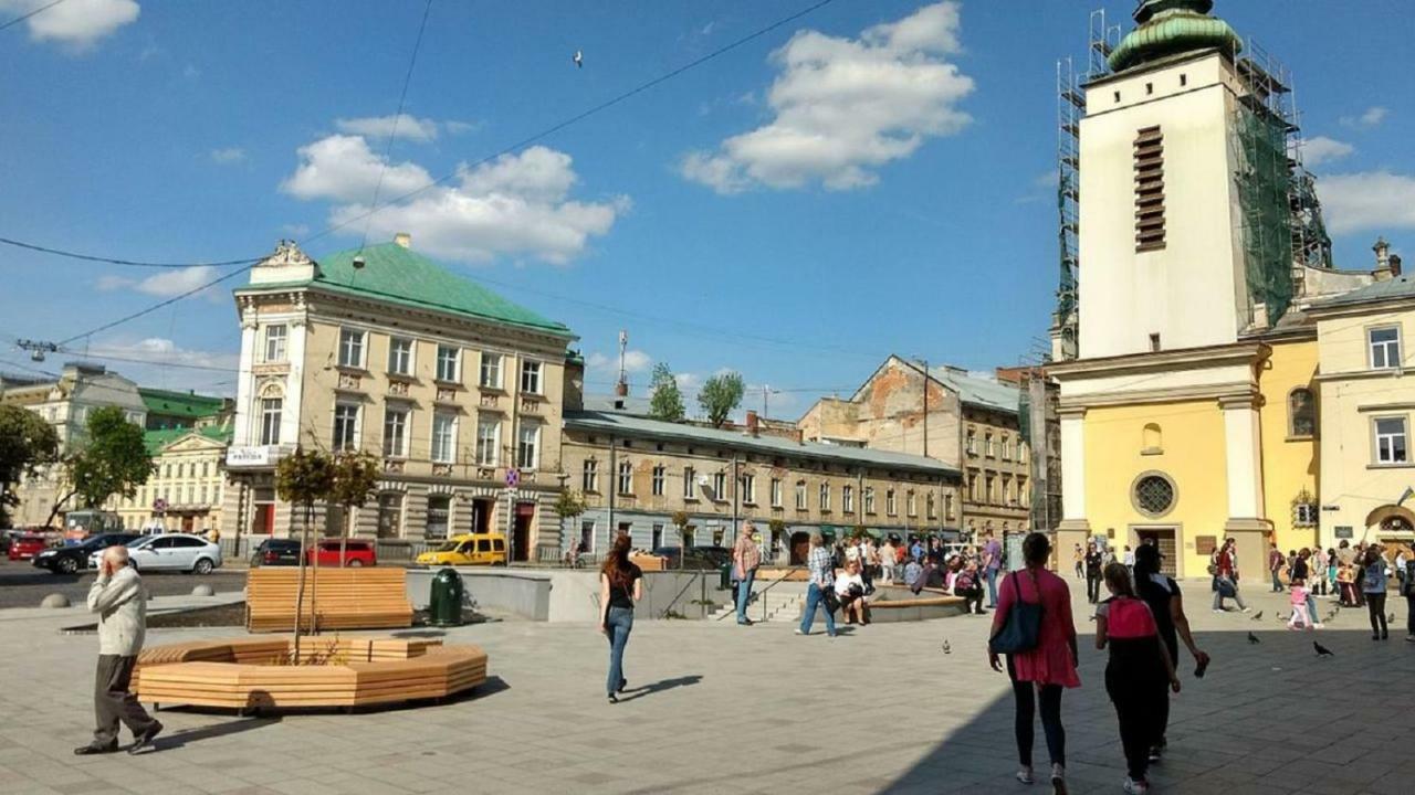 Smart Apartments Lviv Exterior photo